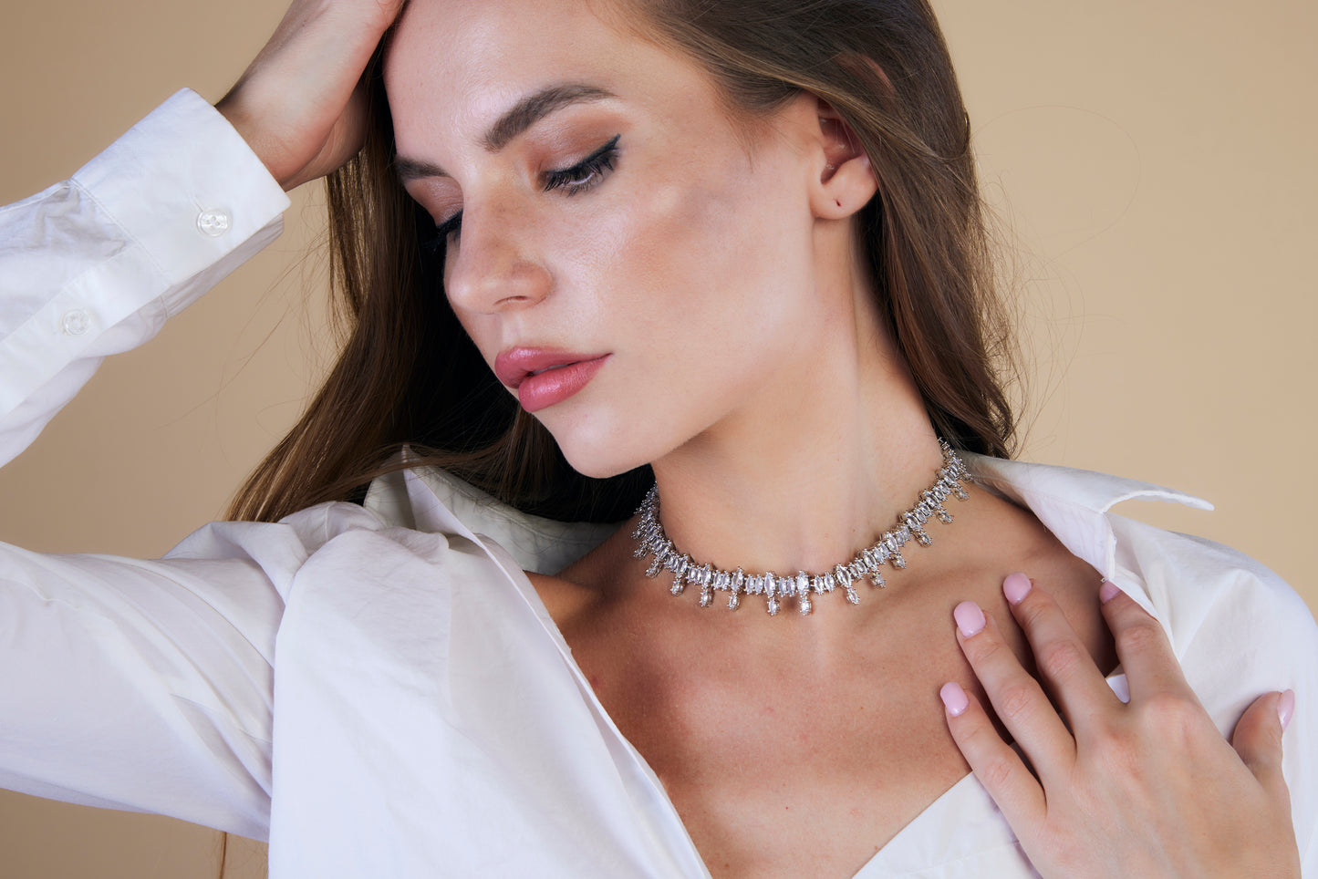 zircon simple choker necklace