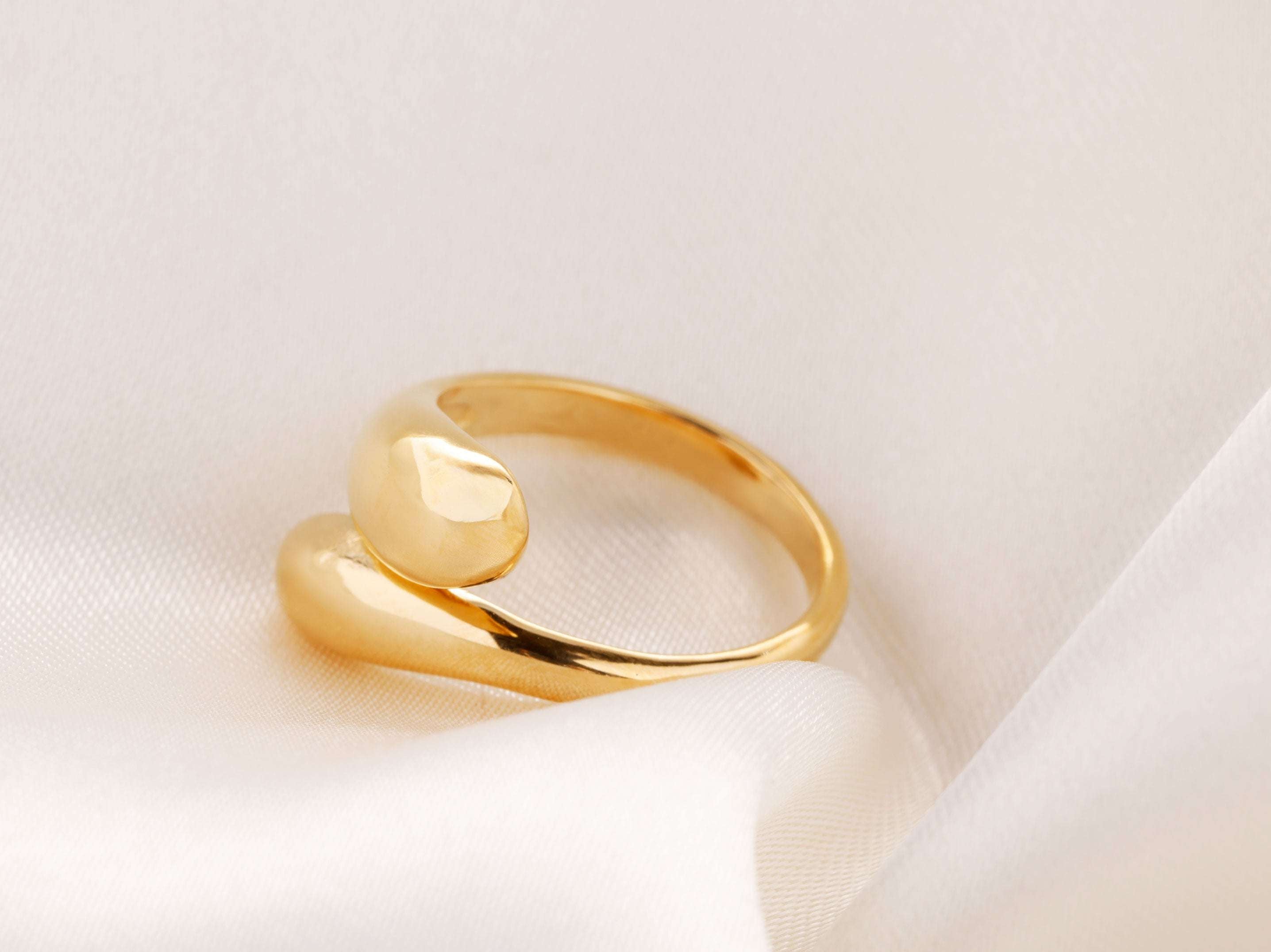 Chunky Geometric Rings