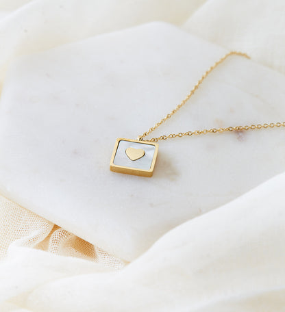 Heart Necklace White Shell Heart Pendant Necklace