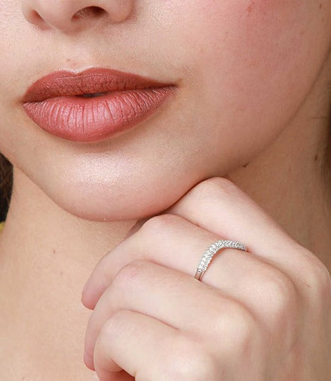 Wave Fine Delicate Ring